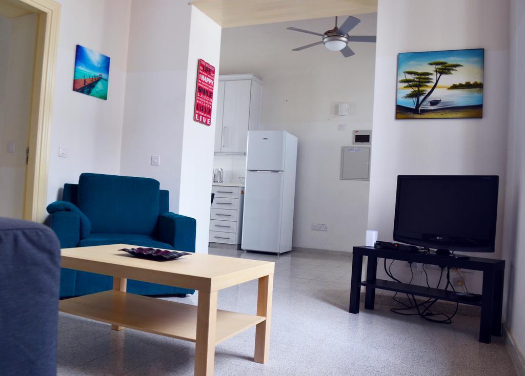 Chris House Villa Nikosia Bagian luar foto